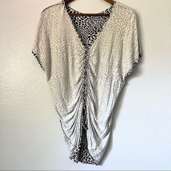 Cruel Women’s Leopard Print Top Size M - Picture 6 of 8